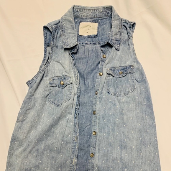 Lightweight Jean Vest - Picture 1 of 4